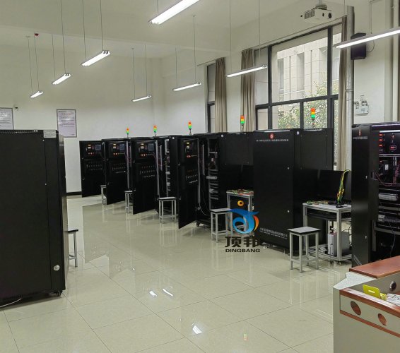 产品名称：电机控制及仪表照明综合实训装置