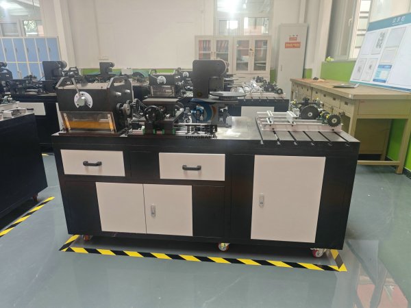 产品名称：液体动压滑动轴承实验台