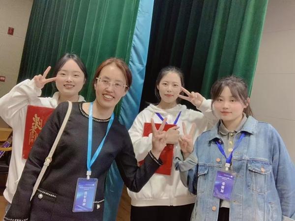 0202f48b-c618-474d-9392-461ba63eab52.jpg 同题参见受访者供图