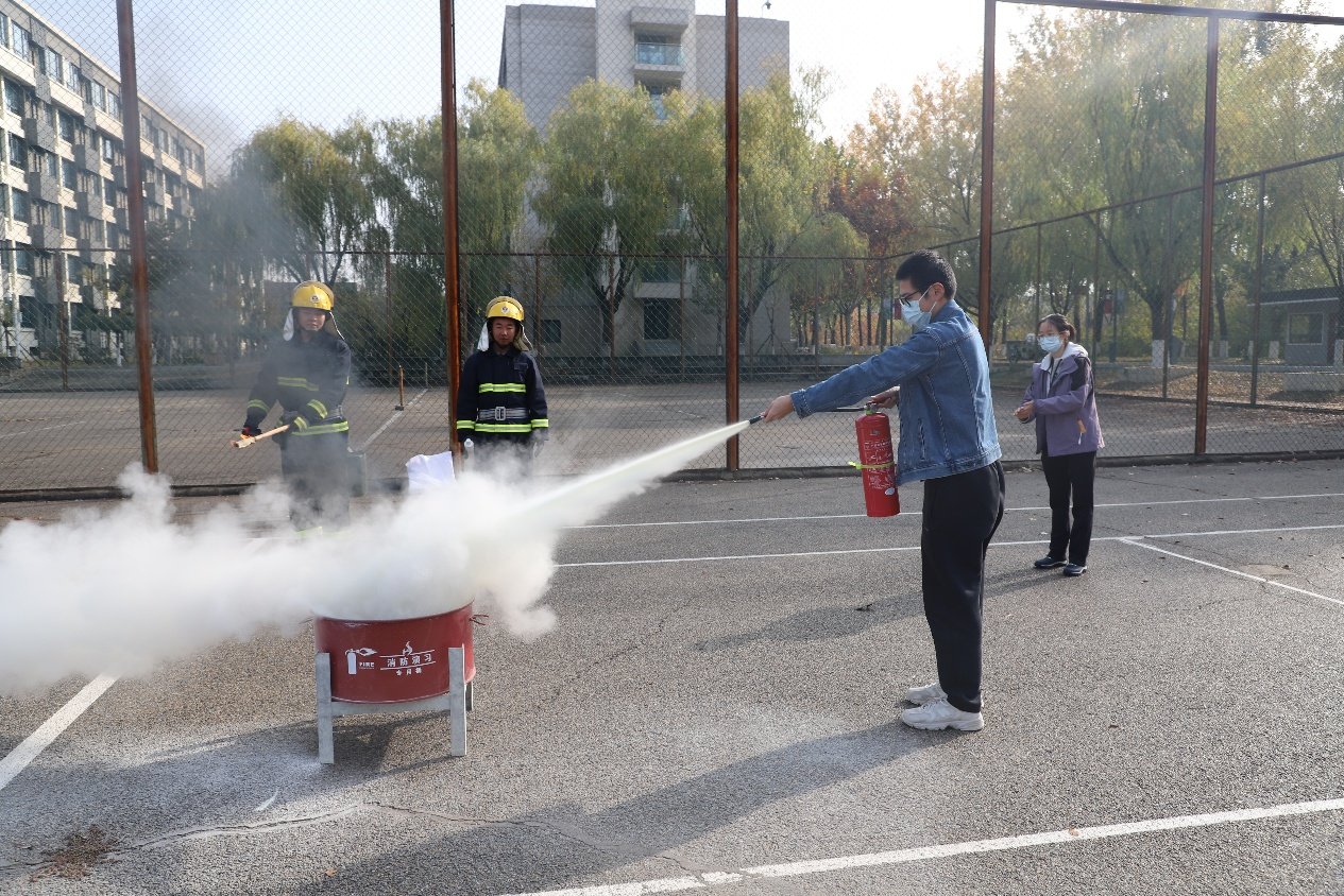 图片9.png 新燕园校区同步举办北京大学“119”