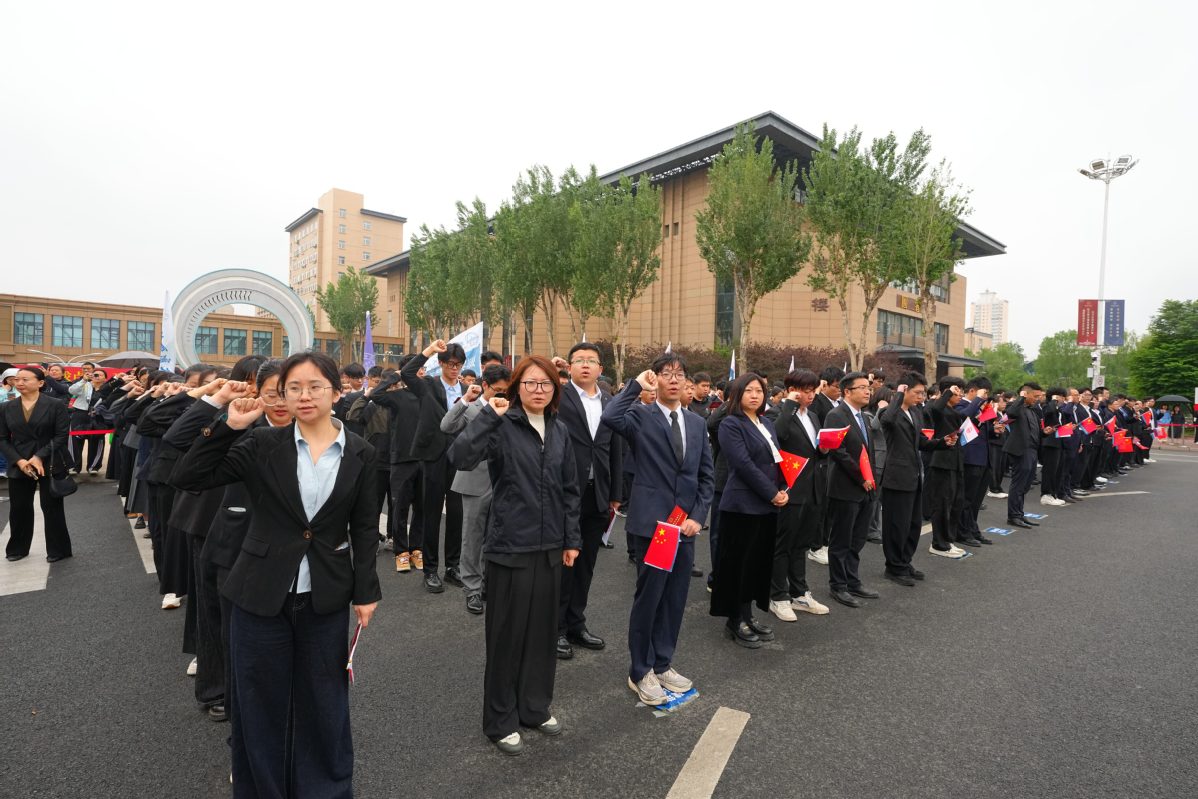 护卫五星红旗出旗